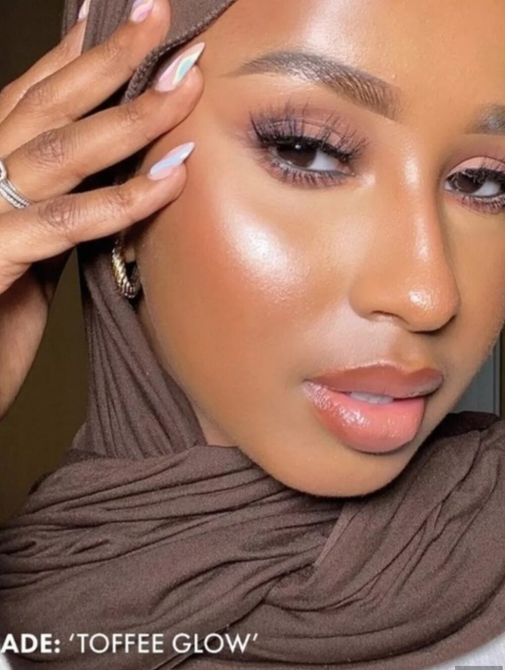 ICONIC London Radiance Booster In Toffee Glow BNIB